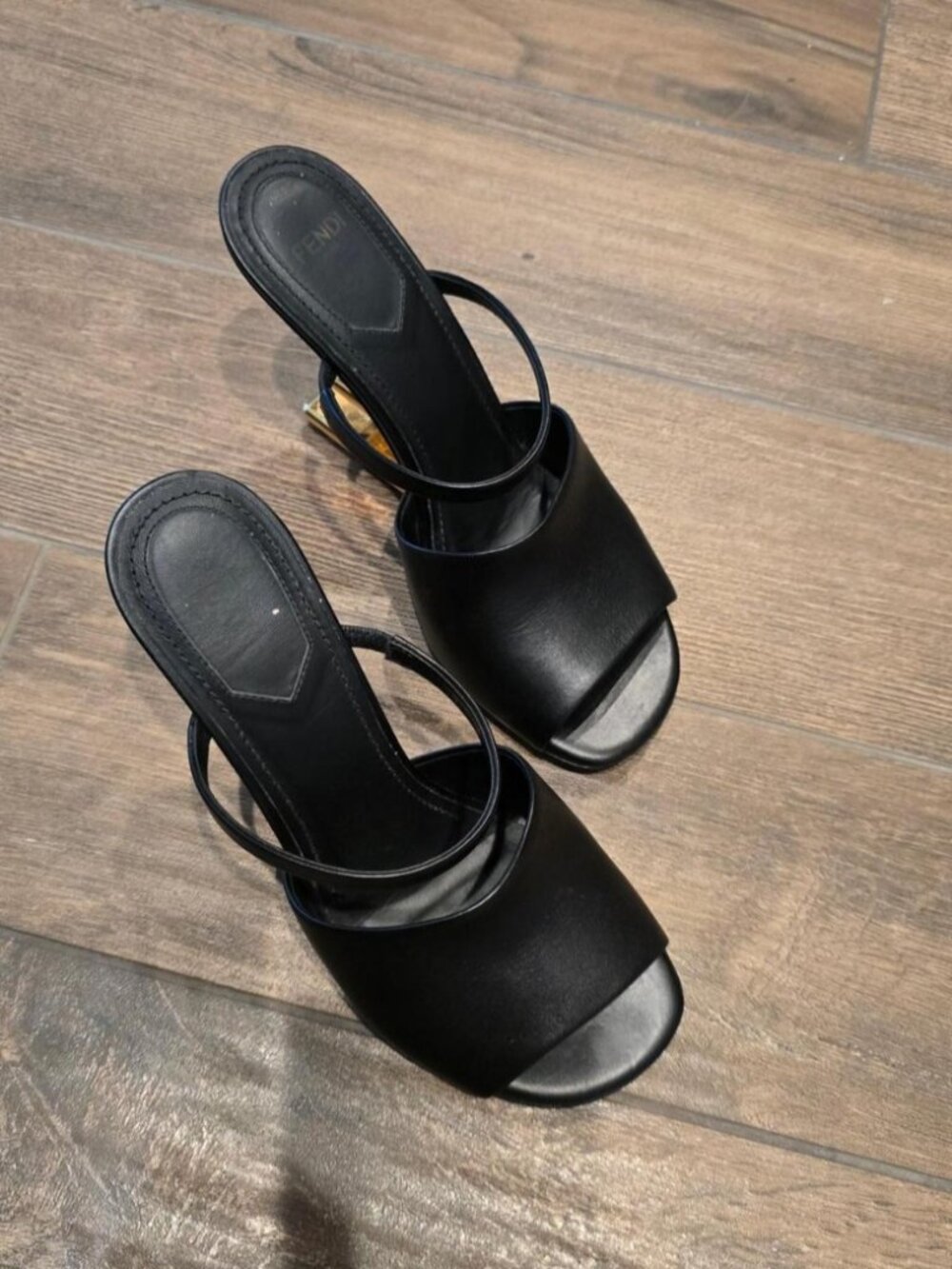 Fendi pumps